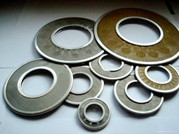 i dischi filtranti sono realizzati in rete metallica